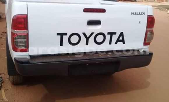 Buy Used Toyota Hilux White Car in Lome in Maritime Buy Used Toyota Hilux White Car in Lome in Maritime