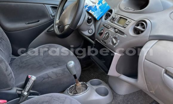 Acheter Occasion Voiture Toyota Yaris Noir à Lomé, Maritime Acheter Occasion Voiture Toyota Yaris Noir à Lomé, Maritime