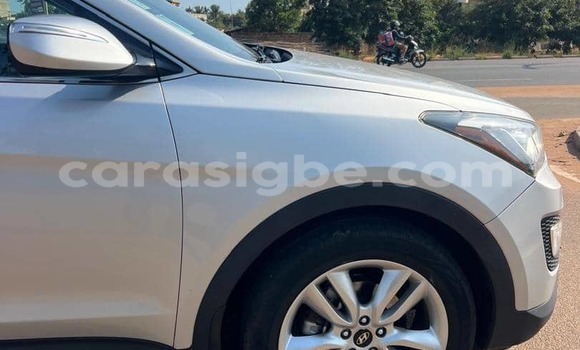 Buy Used Hyundai Santa Fe Silver Car in Lome in Maritime Buy Used Hyundai Santa Fe Silver Car in Lome in Maritime