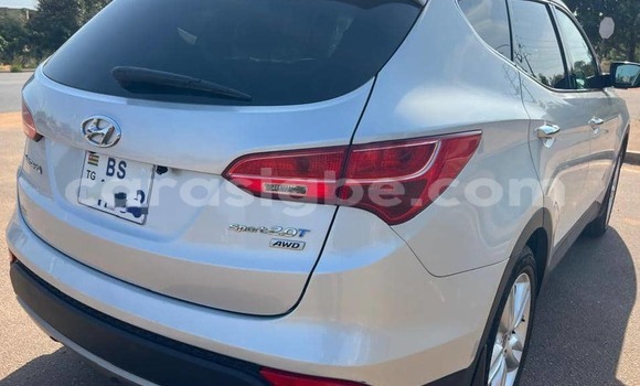 Buy Used Hyundai Santa Fe Silver Car in Lome in Maritime Buy Used Hyundai Santa Fe Silver Car in Lome in Maritime