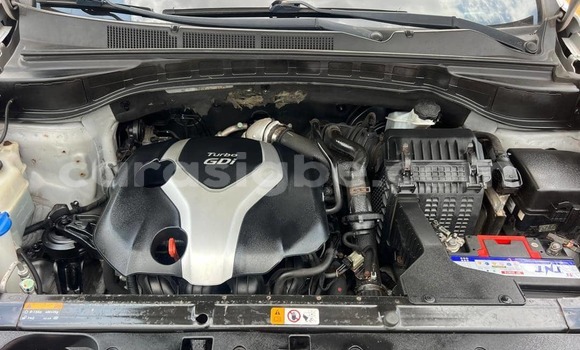 Buy Used Hyundai Santa Fe Silver Car in Lome in Maritime Buy Used Hyundai Santa Fe Silver Car in Lome in Maritime