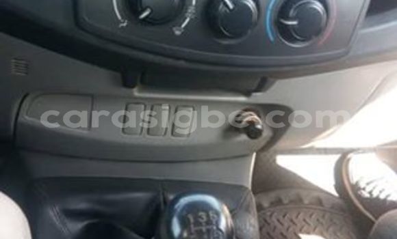 Buy Used Toyota Hilux White Car in Lome in Maritime Buy Used Toyota Hilux White Car in Lome in Maritime
