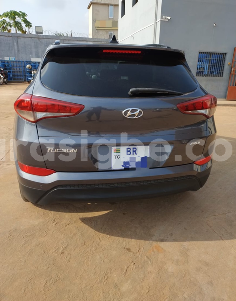 Big with watermark hyundai tucson maritime lome 11076