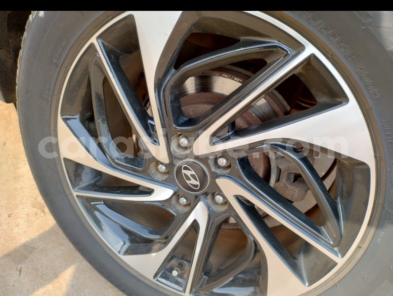 Big with watermark hyundai tucson maritime lome 11076