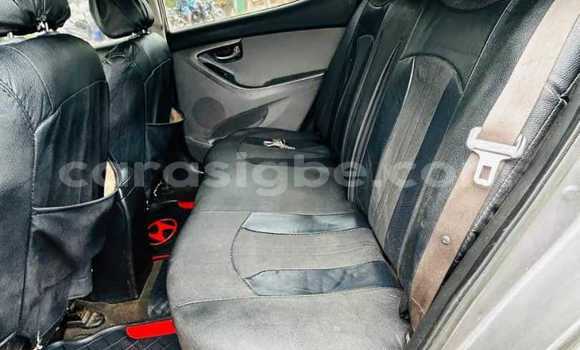 Buy Used Hyundai Elantra Silver Car in Lome in Togo Buy Used Hyundai Elantra Silver Car in Lome in Togo