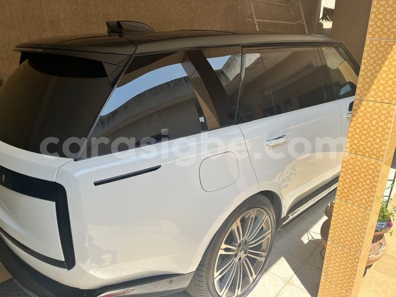 Big with watermark range rover evoque togo lome 11080