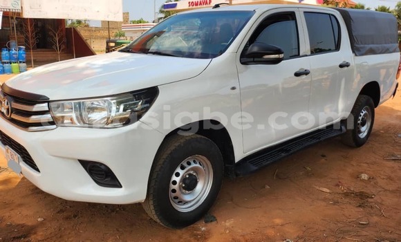 Acheter Occasion Voiture Toyota Hilux Blanc à Lomé, Maritime Acheter Occasion Voiture Toyota Hilux Blanc à Lomé, Maritime
