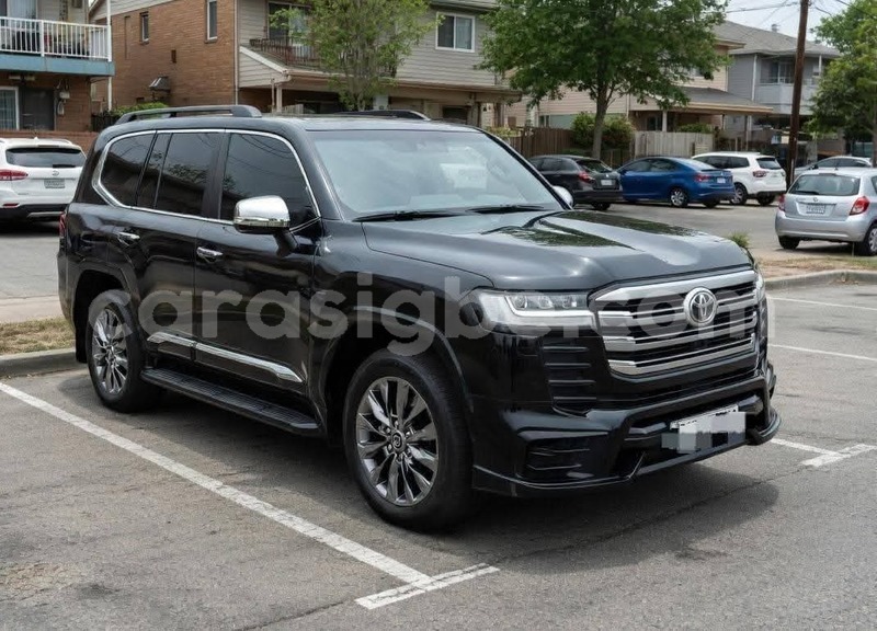 Big with watermark toyota land cruiser maritime lome 11088