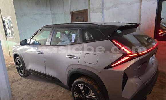 Acheter Neuf Voiture Geely GC6 Gris à Lome, West africa Acheter Neuf Voiture Geely GC6 Gris à Lome, West africa