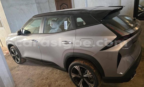 Acheter Neuf Voiture Geely GC6 Gris à Lome, West africa Acheter Neuf Voiture Geely GC6 Gris à Lome, West africa