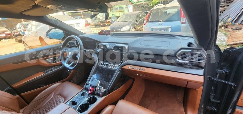 Big with watermark lamborghini urus togo lome 11092