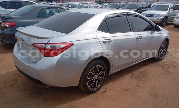 Acheter Occasion Voiture Toyota Corolla Gris à Lomé, Maritime Acheter Occasion Voiture Toyota Corolla Gris à Lomé, Maritime