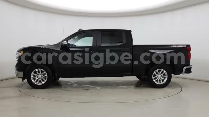 Big with watermark chevrolet silverado maritime lome 11099