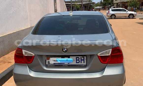 Buy Used BMW 3–Series Silver Car in Lome in Togo Buy Used BMW 3–Series Silver Car in Lome in Togo