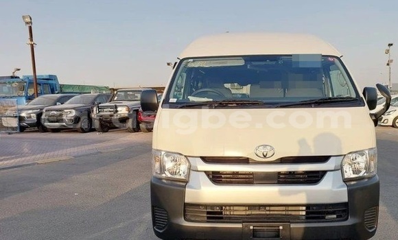 Acheter Occasion Voiture Toyota Hiace Blanc à Lomé, Maritime Acheter Occasion Voiture Toyota Hiace Blanc à Lomé, Maritime