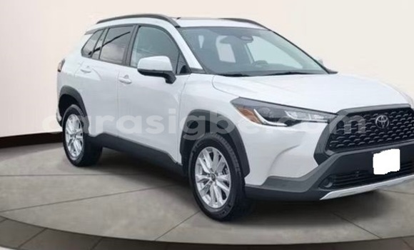 Acheter Occasion Voiture Toyota Corolla Cross Blanc à Lomé, Maritime Acheter Occasion Voiture Toyota Corolla Cross Blanc à Lomé, Maritime