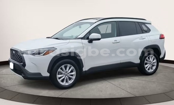 Acheter Occasion Voiture Toyota Corolla Cross Blanc à Lomé, Maritime Acheter Occasion Voiture Toyota Corolla Cross Blanc à Lomé, Maritime