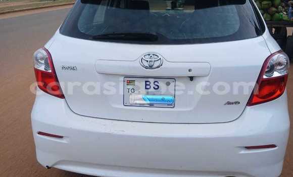 Buy Used Toyota Matrix White Car in Lome in Togo Buy Used Toyota Matrix White Car in Lome in Togo