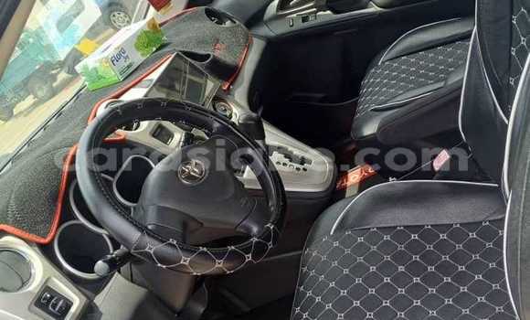 Buy Used Toyota Matrix White Car in Lome in Togo Buy Used Toyota Matrix White Car in Lome in Togo