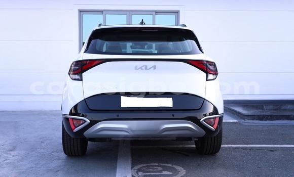 Acheter Occasion Voiture Kia Sportage Blanc à Lomé, Maritime Acheter Occasion Voiture Kia Sportage Blanc à Lomé, Maritime