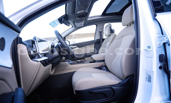 Acheter Occasion Voiture Kia Sportage Blanc à Lomé, Maritime Acheter Occasion Voiture Kia Sportage Blanc à Lomé, Maritime