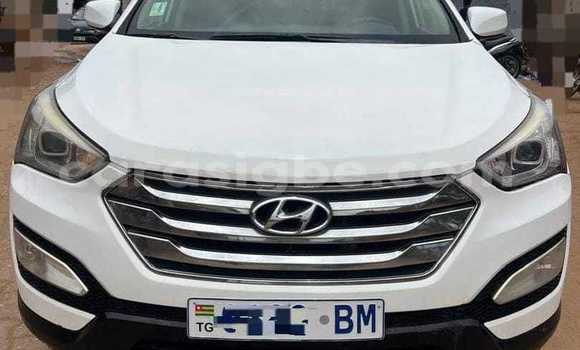 Acheter Occasion Voiture Hyundai Santa Fe Blanc à Lomé, Togo Acheter Occasion Voiture Hyundai Santa Fe Blanc à Lomé, Togo
