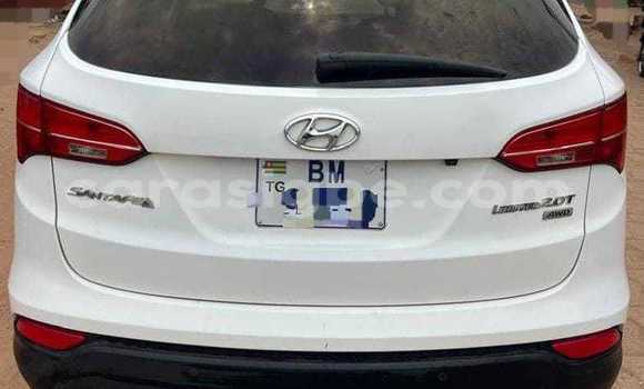 Acheter Occasion Voiture Hyundai Santa Fe Blanc à Lomé, Togo Acheter Occasion Voiture Hyundai Santa Fe Blanc à Lomé, Togo