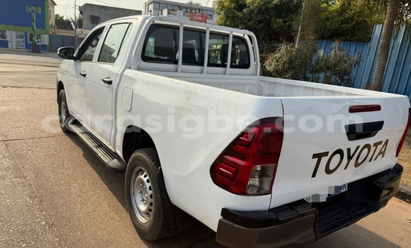 Buy Used Toyota Hilux Other Car in Lome in West africa Buy Used Toyota Hilux Other Car in Lome in West africa