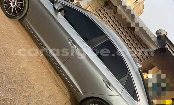 Buy Used Hyundai Sonata Silver Car in Lome in West africa Buy Used Hyundai Sonata Silver Car in Lome in West africa
