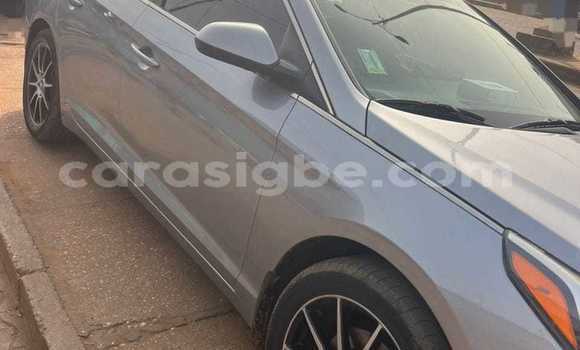 Buy Used Hyundai Sonata Silver Car in Lome in West africa Buy Used Hyundai Sonata Silver Car in Lome in West africa