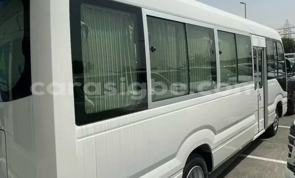Buy Used Toyota Coaster White Car in Lome in Maritime Buy Used Toyota Coaster White Car in Lome in Maritime