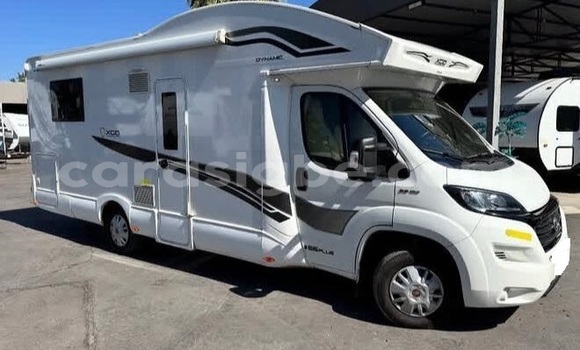 Acheter Occasion Voiture Fiat 900T Blanc à Lomé, Togo