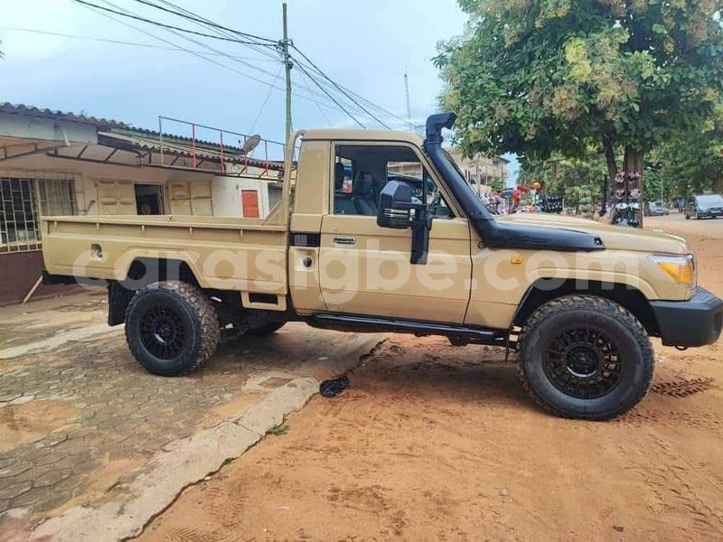 Big with watermark toyota land cruiser togo lome 11148