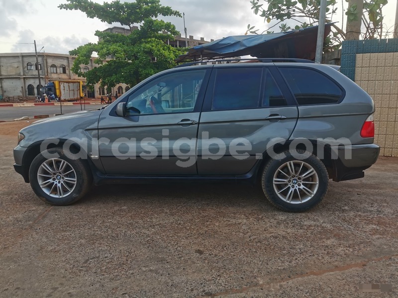 Big with watermark bmw x5 maritime lome 11149