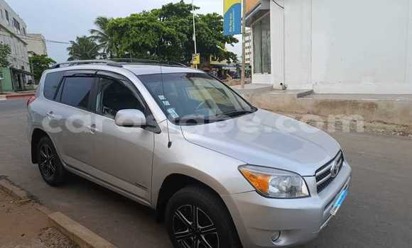 Buy Used Toyota RAV4 Silver Car in Lome in Maritime Buy Used Toyota RAV4 Silver Car in Lome in Maritime