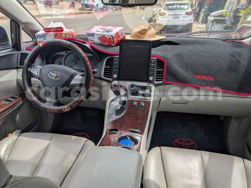 Big with watermark toyota venza maritime lome 11157