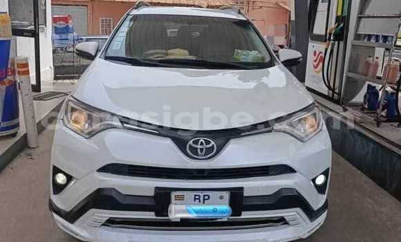 Acheter Occasion Voiture Toyota RAV4 Blanc à Lomé, Maritime