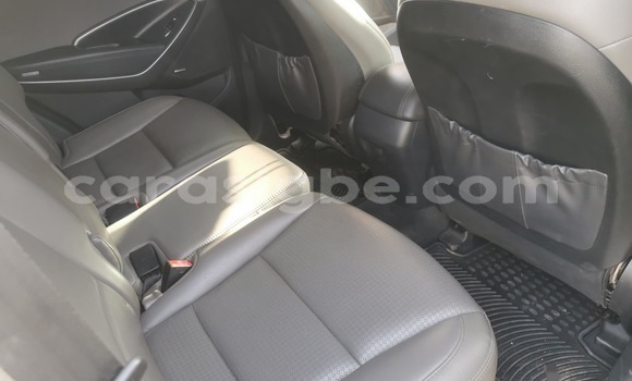 Buy Used Hyundai Santa Fe White Car in Lome in Maritime Buy Used Hyundai Santa Fe White Car in Lome in Maritime