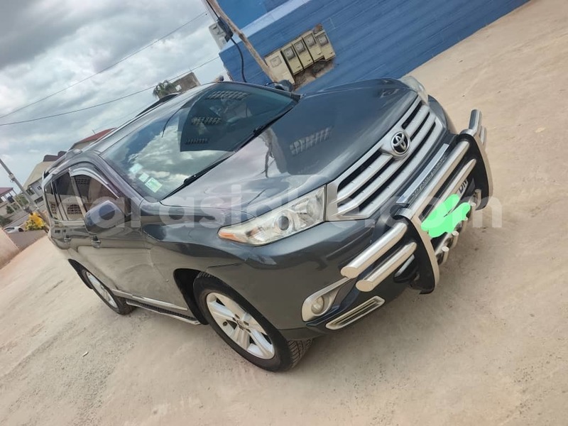 Big with watermark toyota highlander togo lome 11172