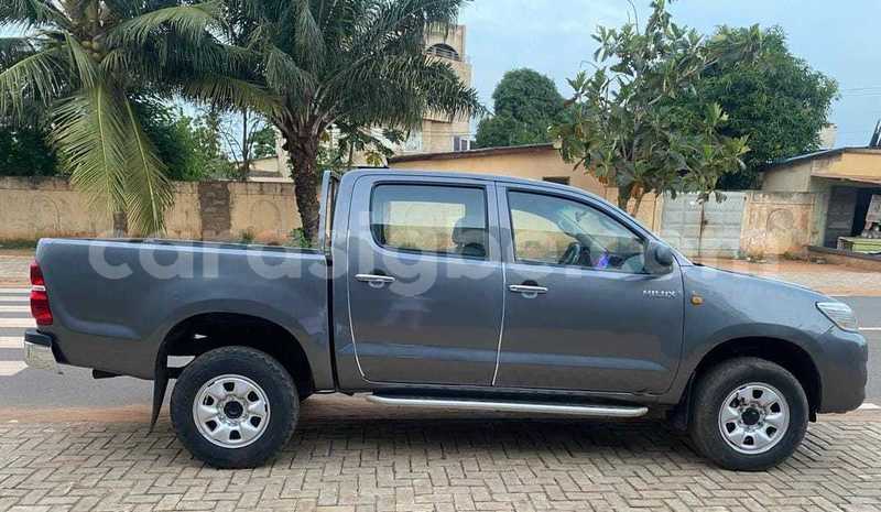 Big with watermark toyota hilux maritime lome 11182