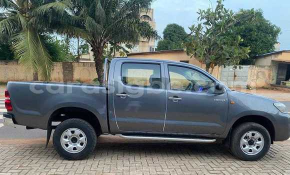 Acheter Occasion Voiture Toyota Hilux Gris à Lomé, Maritime Acheter Occasion Voiture Toyota Hilux Gris à Lomé, Maritime