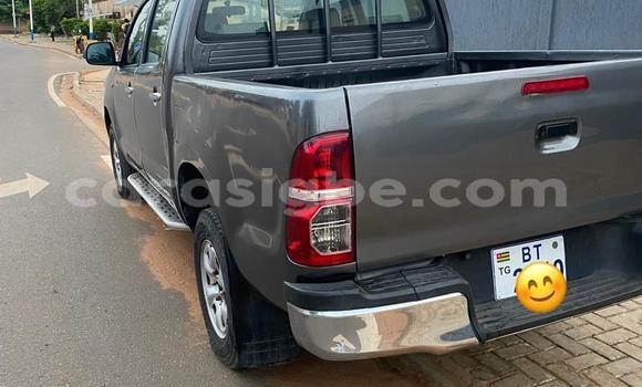Acheter Occasion Voiture Toyota Hilux Gris à Lomé, Maritime Acheter Occasion Voiture Toyota Hilux Gris à Lomé, Maritime