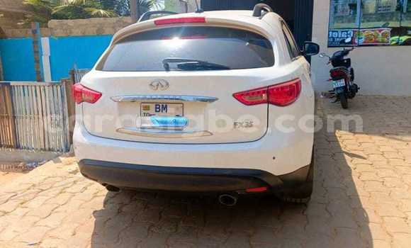 Acheter Occasion Voiture Infiniti FX Blanc à Lomé, Maritime