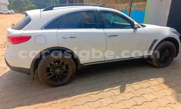Acheter Occasion Voiture Infiniti FX Blanc à Lomé, Maritime Acheter Occasion Voiture Infiniti FX Blanc à Lomé, Maritime