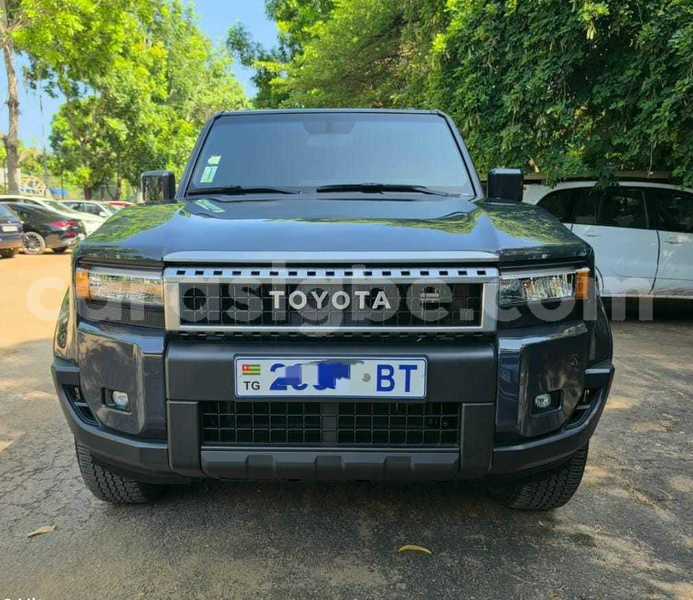 Big with watermark toyota land cruiser west africa lome 11208