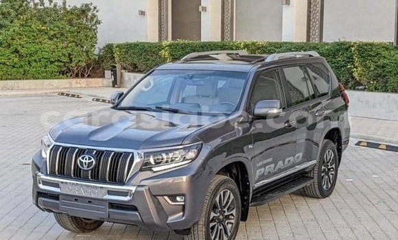Acheter Occasion Voiture Toyota Land Cruiser Prado Blanc à Lomé, Maritime Acheter Occasion Voiture Toyota Land Cruiser Prado Blanc à Lomé, Maritime