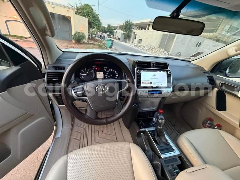 Big with watermark toyota land cruiser prado togo lome 11224