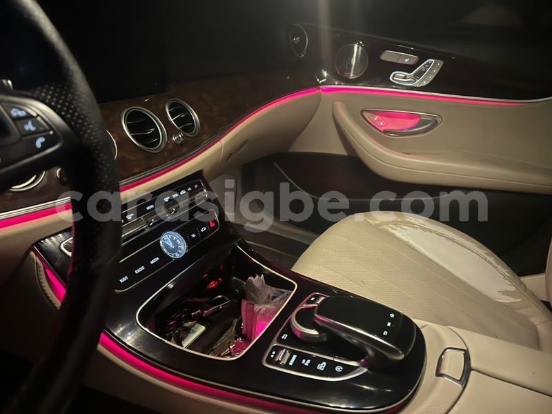 Big with watermark mercedes benz e classe togo lome 11226