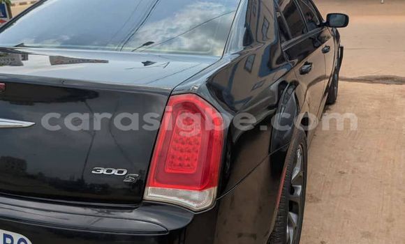 Acheter Occasion Voiture Chrysler 300 Noir à Lomé, Maritime Acheter Occasion Voiture Chrysler 300 Noir à Lomé, Maritime