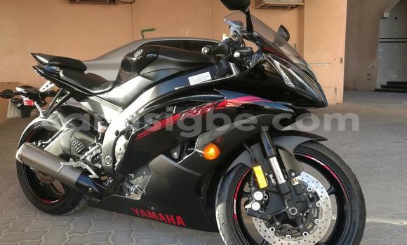 Acheter Occasion Moto Yamaha FZR Noir à Bafilo, Togo